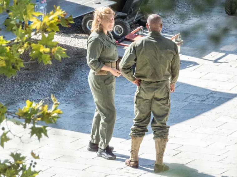 Kate Winslet u Dubrovniku slomila nogu! Objavljene fotografije glumice sa seta u Kuparima