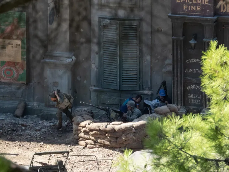 Kate Winslet u Dubrovniku slomila nogu! Objavljene fotografije glumice sa seta u Kuparima