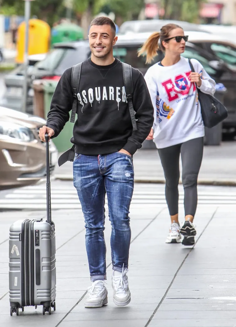 Vatreni se okupili u Zagrebu: Fanovi su odmah zaskočili jednog igrača, nećete nikada pogoditi o kome se radi