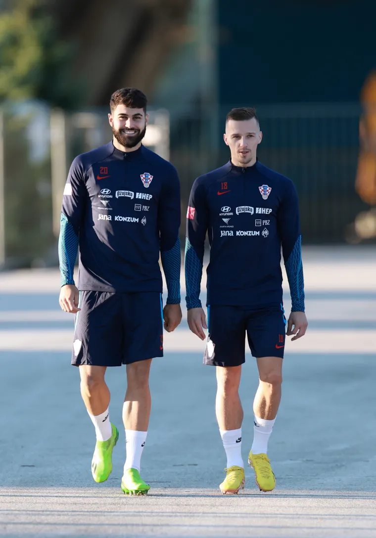 GALERIJA Vatreni odradili prvi trening uoči dvije važne utakmice Lige nacija: Sjajna atmosfera vlada na Maksimiru