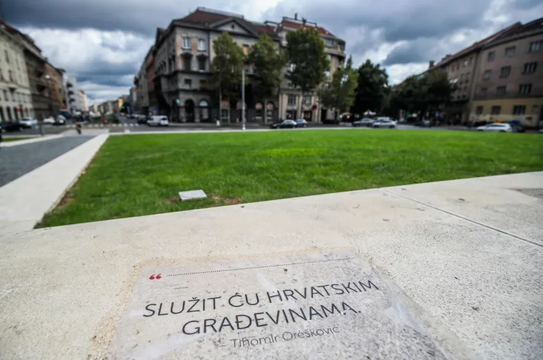 Sjećate li se ovih kultnih izjava naših političara? U sklopu neobične instalacije, osvanule su kod sjedišta HDZ-a