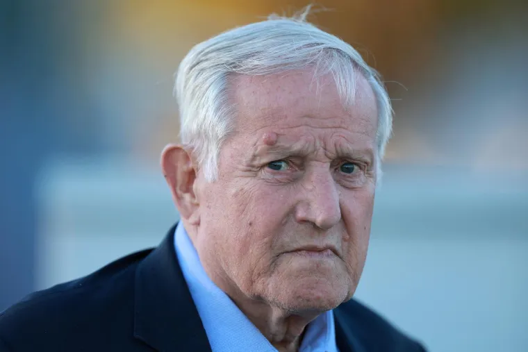 Zar ste mislili da se on neće pojaviti? Modrić, Peri&scaron;ić i ekipa treniraju, a sve sa strane prati jedan dobro poznati lik