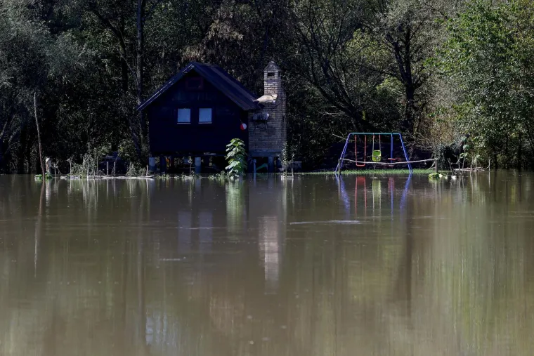 Kupa se izlila iz korita, ove fotografije svjedoče zastra&scaron;ujućoj moći prirode