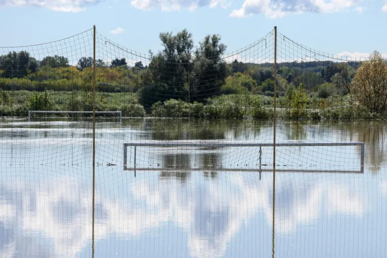 Kupa se izlila iz korita, ove fotografije svjedoče zastra&scaron;ujućoj moći prirode