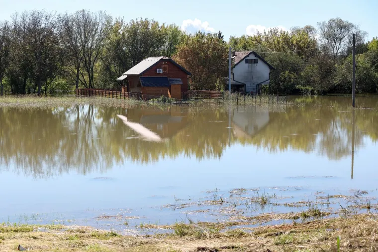 Kupa se izlila iz korita, ove fotografije svjedoče zastra&scaron;ujućoj moći prirode