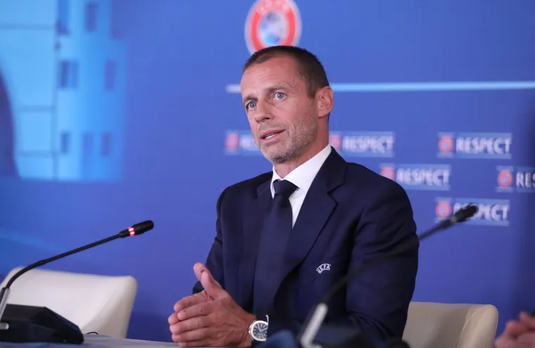 Čeferin gleda i ne vjeruje: 'Hvar je prekrasan, ali Maksimir vam je sramotan, pogotovo sad. Čudo kakve rezultate imate s takvim stadionom'