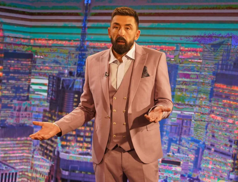 Voditelj Ognjen Amidžić priznao je da je bio smotan tokom svog prvog puta s djevojkom: "Po mom uvjerenju prvi seks sam doživio s 15 godina. Tada sam vjerovao da sam imao seks, ali sada, kada malo bolje razmislim, smatram da sam radio sve osim toga", rekao je Ognjen.