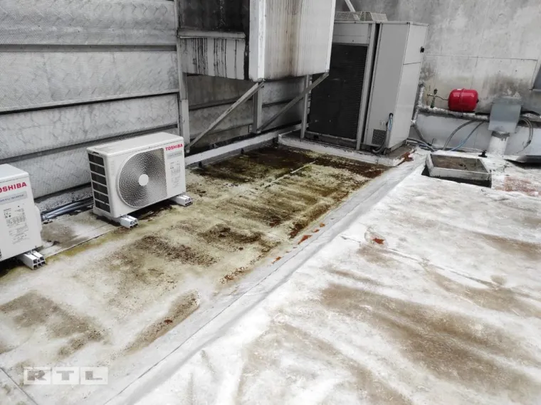 FOTO Zbog prokišnjavanja krova pacijentima otkazana zračenja: Pogledajte kako izgledaju prostori Klinike za tumore
