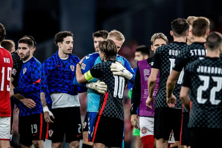 Prisjetite se posljednjeg susreta Hrvatske i Danske: Pašalić utišao Parken i bacio Dance na koljena