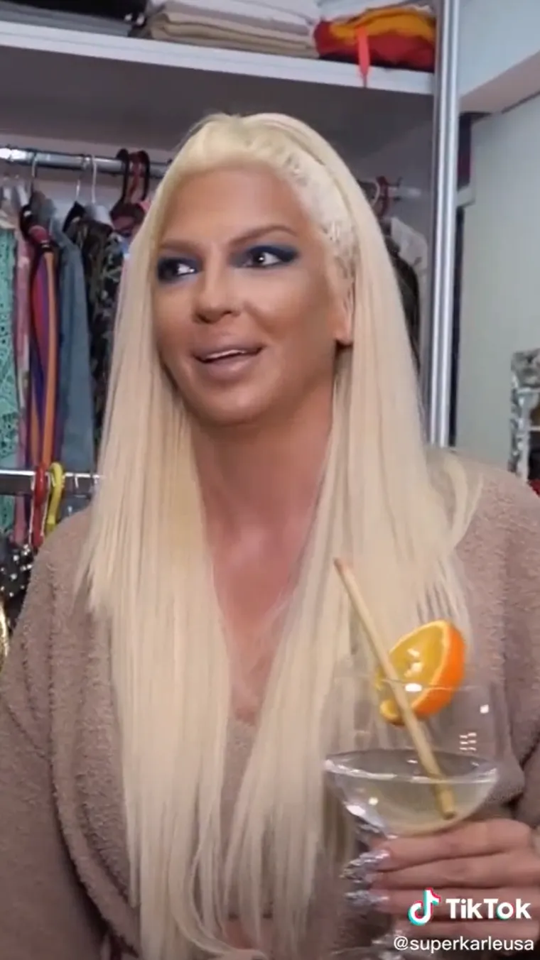 Jelena Karleuša