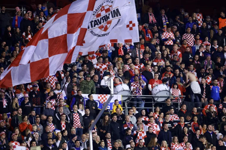 Vatreni u super važnoj utakmici prvi put igraju u novim dresovima, pogledajte kako izgleda okr&scaron;aj s Dancima