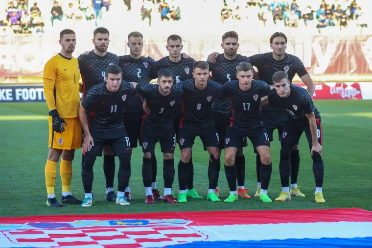 Hrvatska U-21 istim rezultatom kao i A reprezentacija srušila Dansku, Dalić i Kustić gledali našu sjajnu nogometnu budućnost na djelu