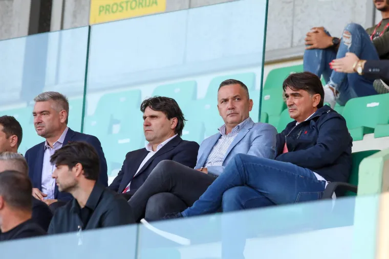 Hrvatska U-21 istim rezultatom kao i A reprezentacija srušila Dansku, Dalić i Kustić gledali našu sjajnu nogometnu budućnost na djelu