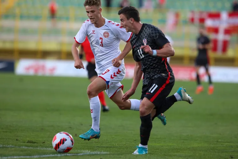 Hrvatska U-21 istim rezultatom kao i A reprezentacija srušila Dansku, Dalić i Kustić gledali našu sjajnu nogometnu budućnost na djelu