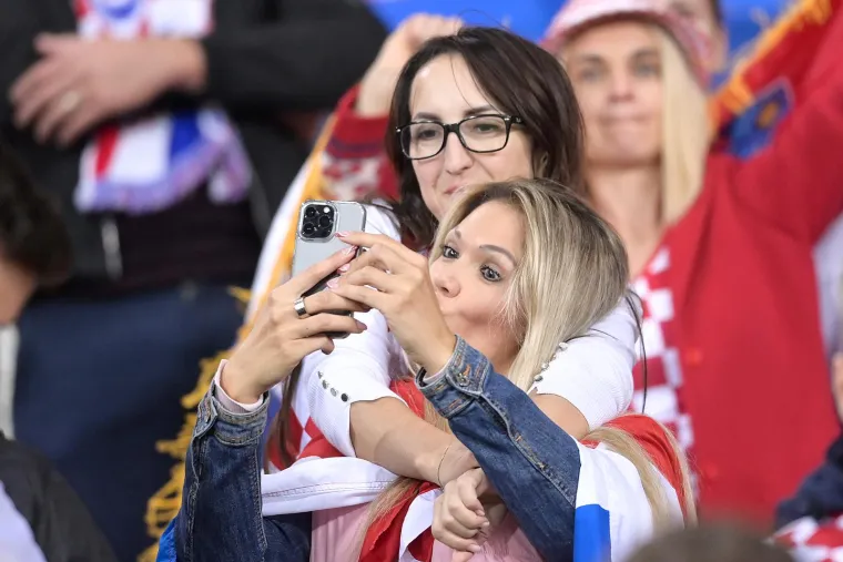 Hrvatice očarale Austrijance, na tribinama Pratera je vladalo ludilo: Kao da su Vatreni igrali u Hrvatskoj