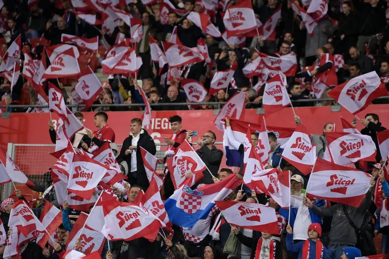 Hrvatice očarale Austrijance, na tribinama Pratera je vladalo ludilo: Kao da su Vatreni igrali u Hrvatskoj