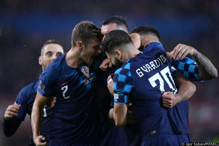 Hrvatska fantastičnim drugim poluvremenom slomila Austriju, pogledajte euforiju iz Beča