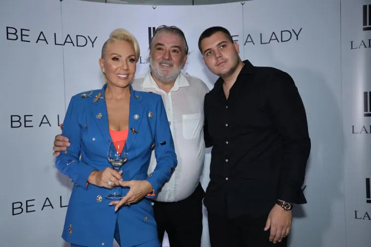 Lepa Brena, Slobodan i Viktor Živojinović