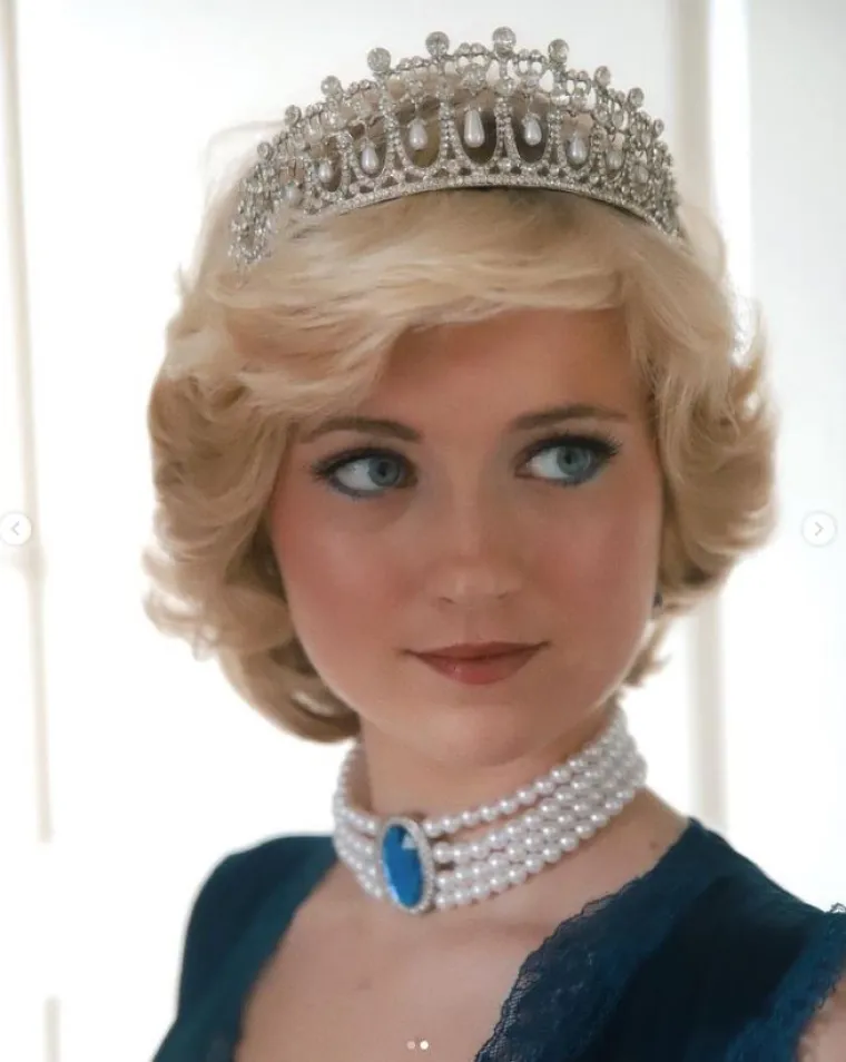 Iako joj se video isprva možda nije svidio, Roseini obožavatelji ga se nisu mogli zasititi, pa su počeli nizati komentare hvaleći je zbog stila i sličnosti pokojnoj princezi.