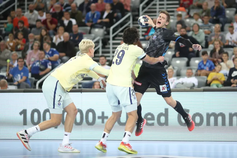 Pogledajte najbolje trenutke prve pobjede PPD Zagreba u Ligi prvaka: Spektakl u režiji Slavića i Dibirova