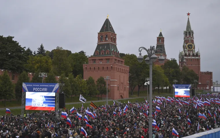 Ludnica i euforija u Moskvi. Tisuće prista&scaron;a iza&scaron;lo na ulice u znak podr&scaron;ke pripajanja dijelova Ukrajine