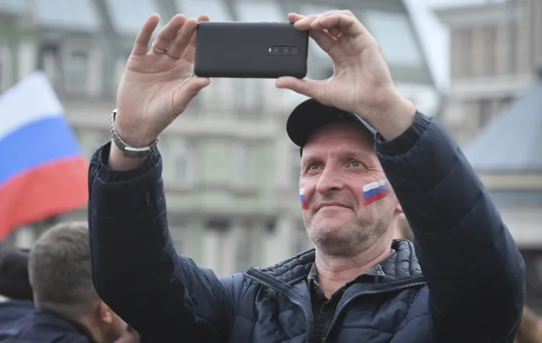 Ludnica i euforija u Moskvi. Tisuće prista&scaron;a iza&scaron;lo na ulice u znak podr&scaron;ke pripajanja dijelova Ukrajine