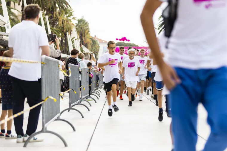 Split u ružičastom: Započela je humanitarna utrka kojoj je cilj ukazati koliko su važni preventivni pregledi u borbi protiv raka