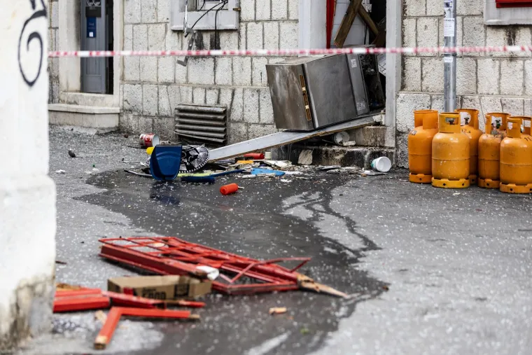 Ozlijeđeni ljudi, staklo posvuda...: Pogledajte kako izgleda mjesto gdje je do&scaron;lo do eksplozije plina