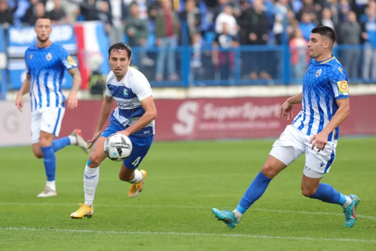 Probuđeni Osječani pregazili 'lokose' u Gradskom vrtu, sve je bilo rije&scaron;eno već nakon 45 minuta