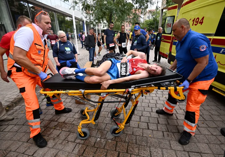 Drama na zagrebačkom maratonu: Hrvatskog atletičara odvela hitna, sru&scaron;io se od bolova