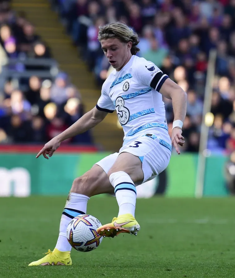 Liverpool nastavio s lo&scaron;im igrama, dotukao ih opaki Belgijac: Chelsea ulovio bodove u 90. 'bombom' s 20 metara