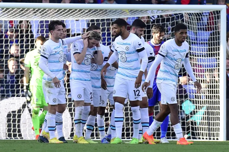 Liverpool nastavio s lo&scaron;im igrama, dotukao ih opaki Belgijac: Chelsea ulovio bodove u 90. 'bombom' s 20 metara