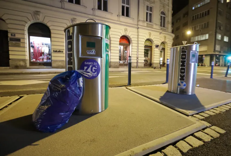Evo kako je prošla prva večer plavih ZG vrećica: Nisu se svi baš snašli, a i kante još nisu otišle u zaborav...