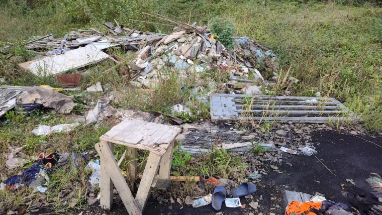 Divlje odlagalište otpada na Savici problem je godinama: Ovo su prizori devastacije prirode u Zagrebu