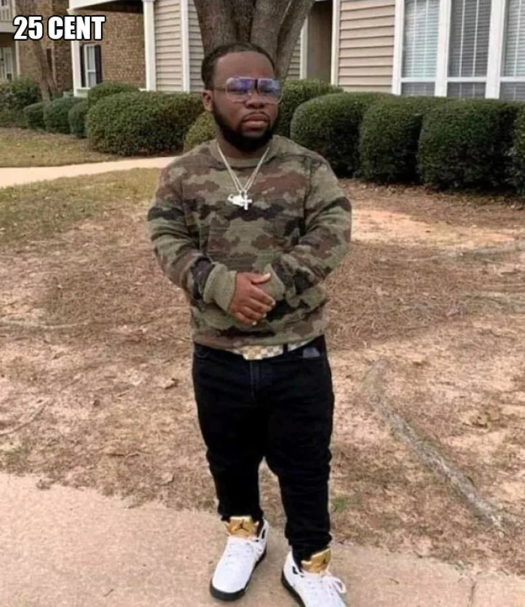 Izgleda da doista svaka slavna osoba ima svoju verziju za samo 16,99: Vidi ih, skoro ko original!