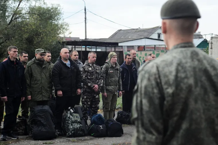 Pogledajte kako izgleda obučavanje ruskih nesretnika koje Putin &scaron;alje na klanje u Ukrajinu