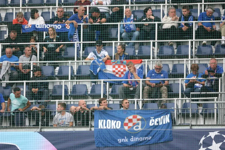 Pogledajte kakva je atmosfera na stadionu prije utakmice Dinama i Salzburga