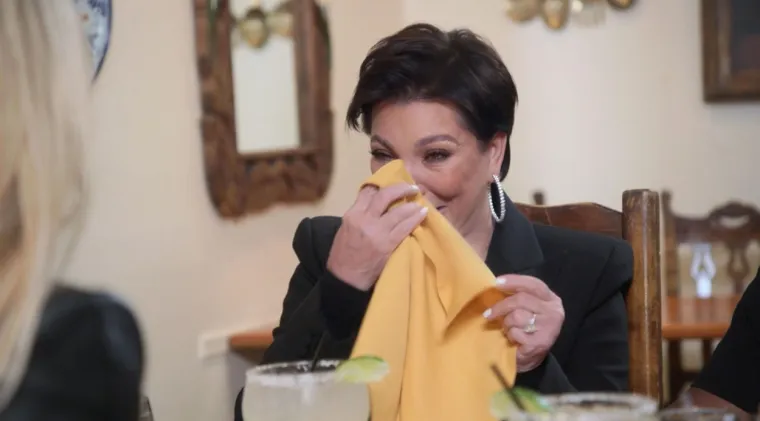 Kardashianke probale marihuanu, a naravno da su to i dokumentirale: Nekontrolirano hihotanje završilo suzama