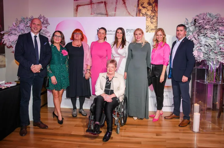 Rada Borić, Iva Leko, Nives Morić 