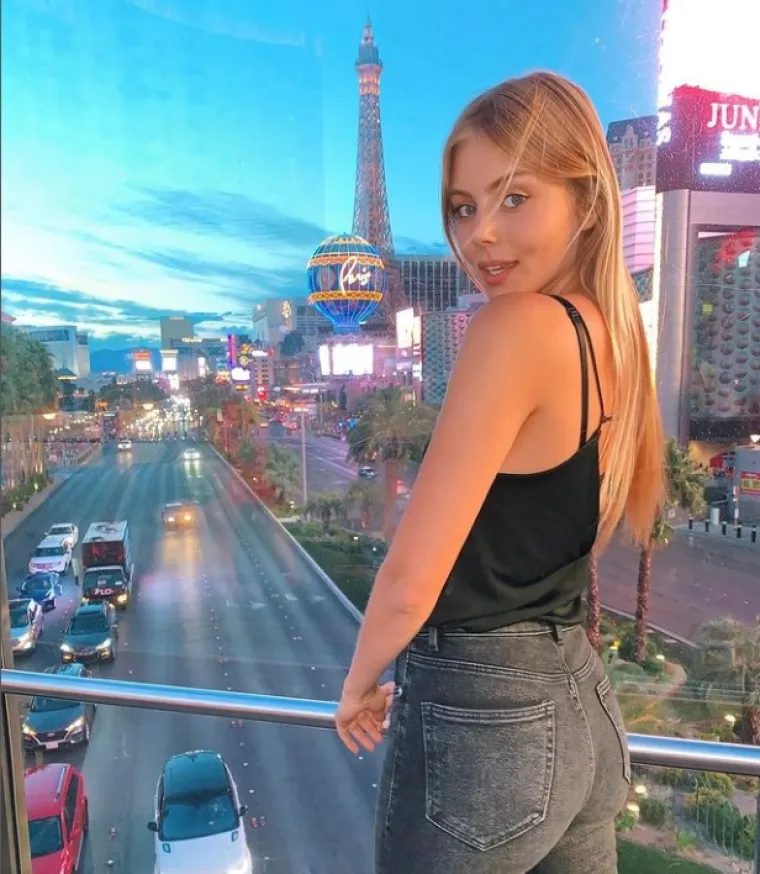 Vruća Izraelka ispričala kako je počela romansa sa zvijezdom Real Madrida: 'Vidio je moju fotografiju s njim...'