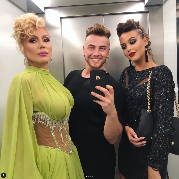 Lepa Brena