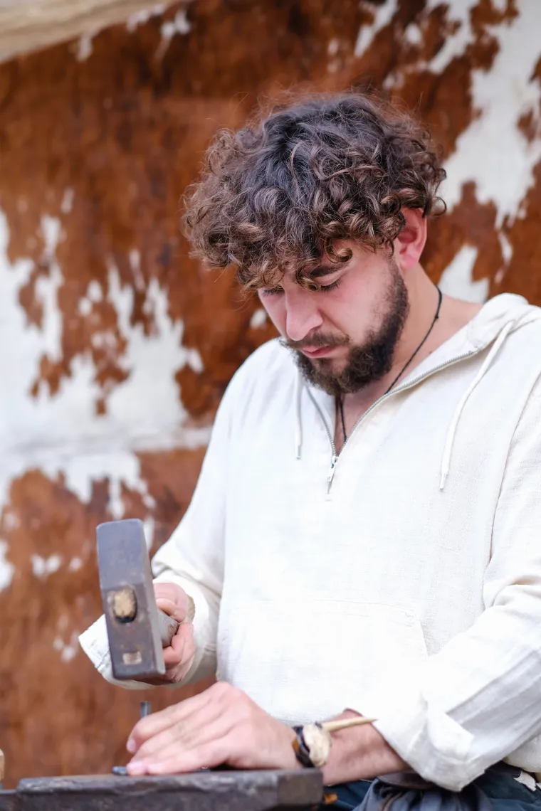 Glavosjeci i djeve, križari i pisari, baklje i samostreli - na Medvedgradu je oživio srednji vijek