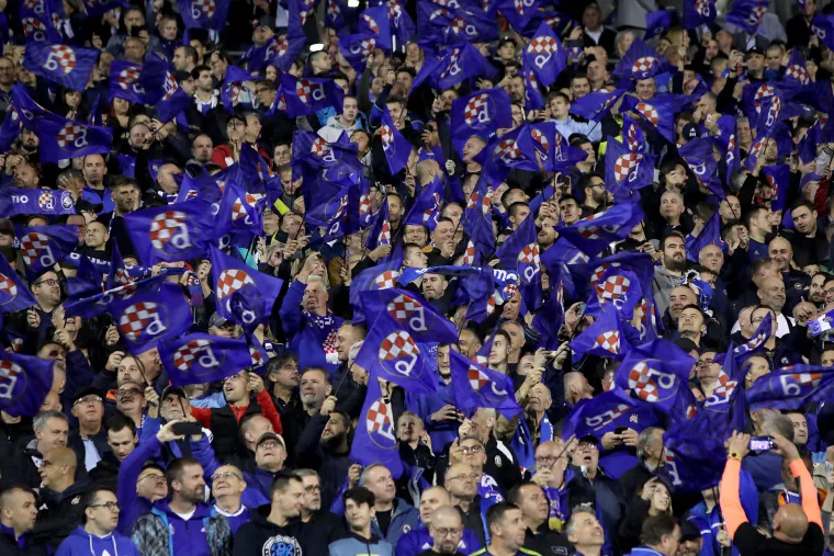 Zagreb je disao za Dinamo: Pogledajte kako je više od 20.000 ljudi navijalo za plave lavove