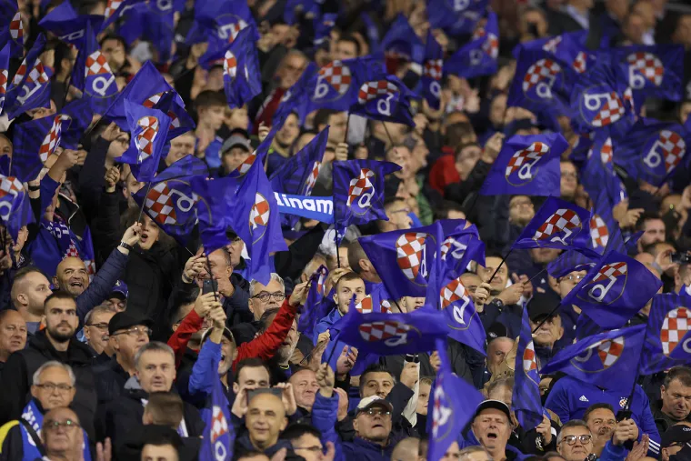 Zagreb je disao za Dinamo: Pogledajte kako je više od 20.000 ljudi navijalo za plave lavove
