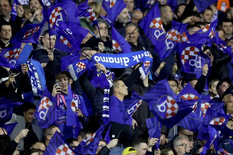 Zagreb je disao za Dinamo: Pogledajte kako je više od 20.000 ljudi navijalo za plave lavove