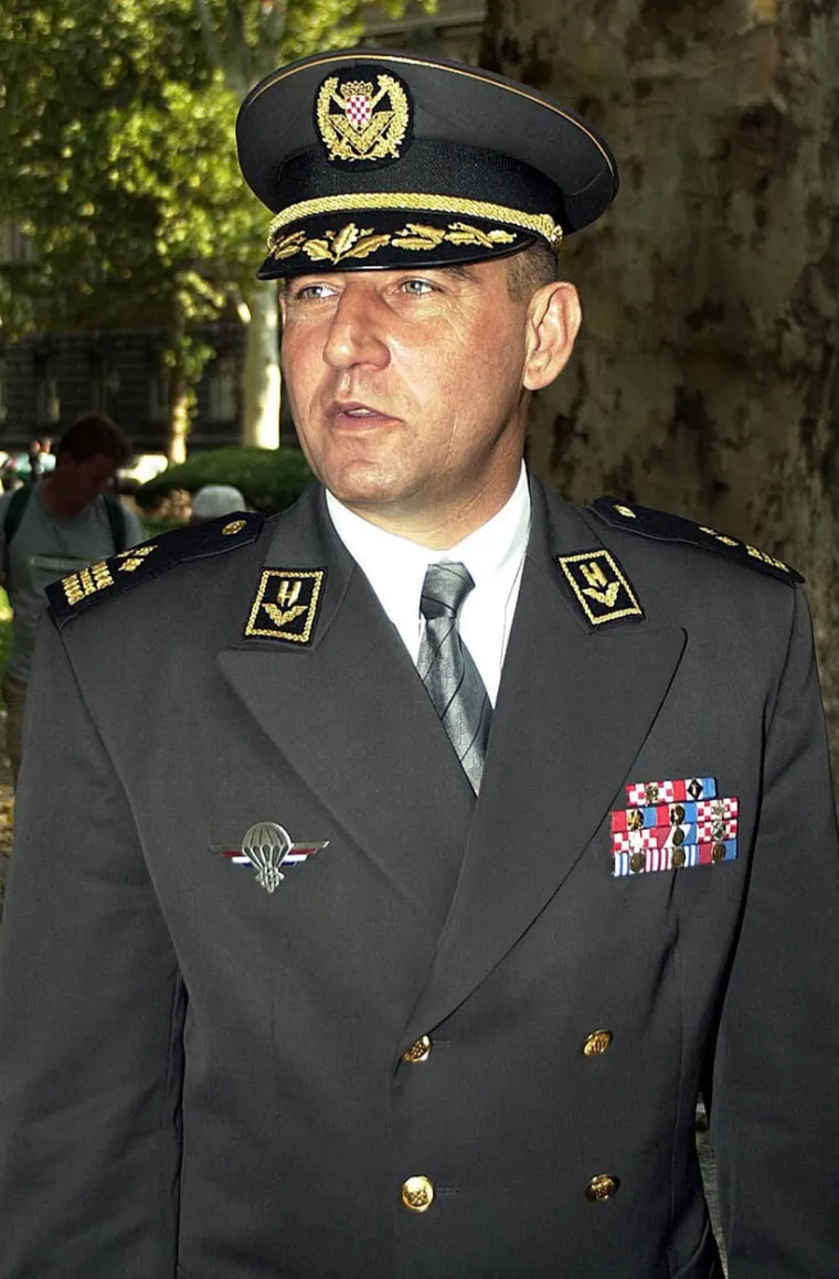 Ante Gotovina 05.8.2000. u Zagrebu