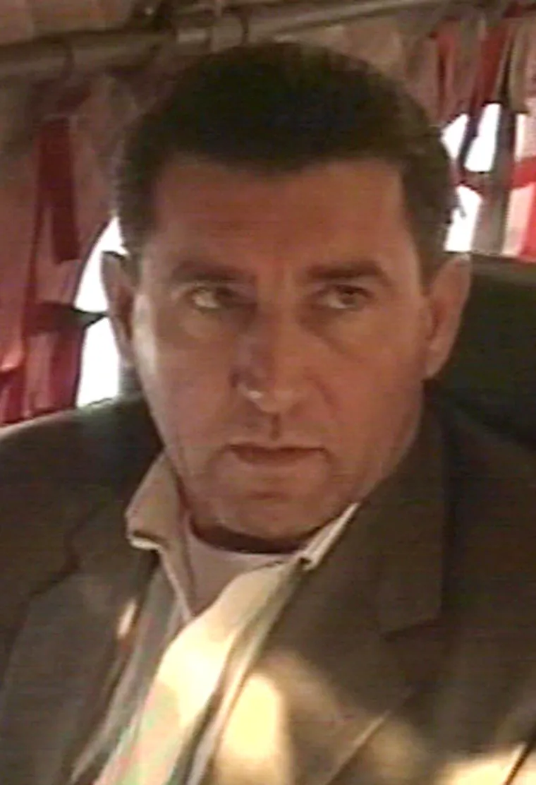 Ante Gotovina na letu za Nizozemsku 10. prosinca 2005. 