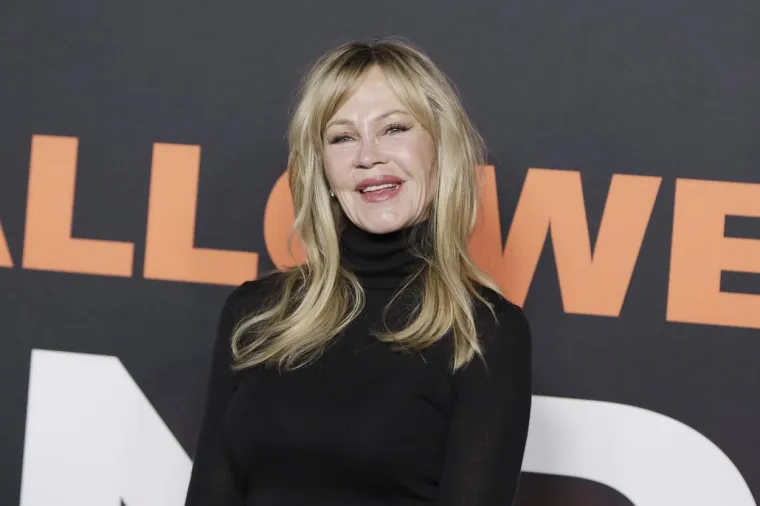 Sjećate li se Melanie Griffith? Omiljena glumica pojavila se u javnosti nakon duljeg vremena, nećete je prepoznati
