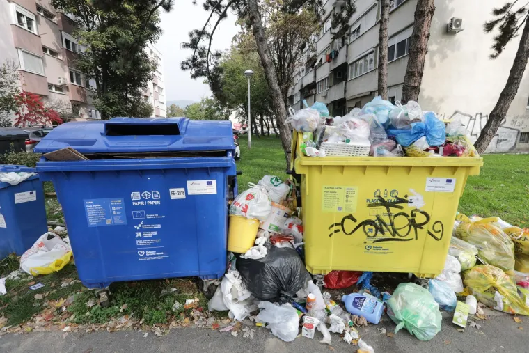 Tomašević kaže da je s odvozom otpada sve u redu. Gradonačelniče, pogledajte kako vam izgleda grad!