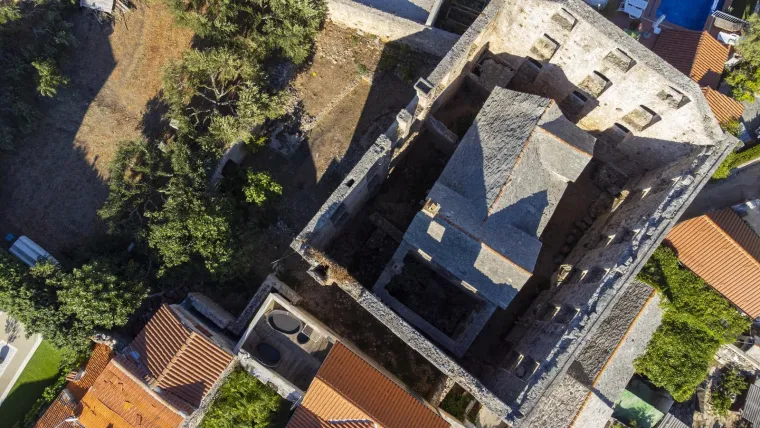 Priča o neobičnoj građevini na Bolu počela kada su se trojica braće oženili trima Španjolkama: Sve je završilo tragedijom